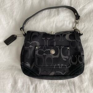 COACH Signature Logo Tote | Black